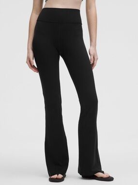 Groove Nulu High-Rise Flared Pant Regular